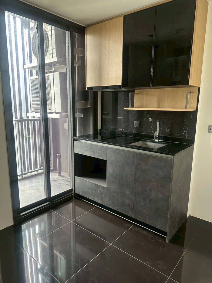 picture Urgent sale, luxury condo The Line Jatujak in the heart of Chatuchak area, walking distants to MRT,BTS - 3/6