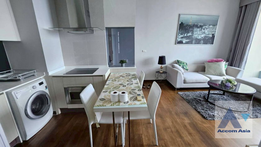รูป 🔼🔽 AccomA 📩  Bright condo with city views and full-function layout at Q Asoke (AA14760) - รูปที่ 4/19