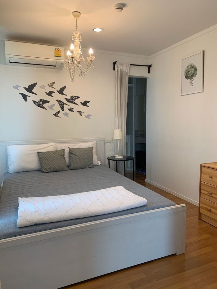 picture Forrent Lumpini Park Rama9 Condominiums  - 1/10