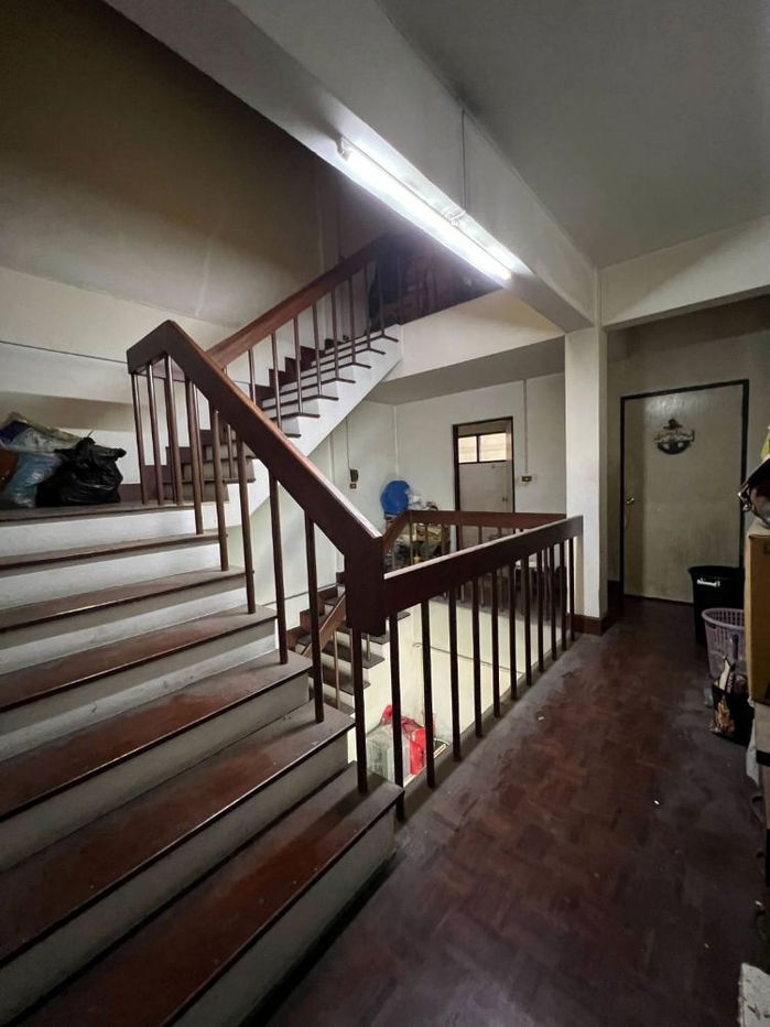 รูป ขายบ้านแฝด 3 ชั้น หลังมุม หมู่บ้านปัญญา พัฒนาการ 30 - สวนหลวง ทำเลดี เดินทางสะดวก ใกล้ BTS อ่อนนุช - รูปที่ 8/15