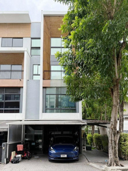 Townhouses for sale : LTHC13038 – Townhouse for Sale  ARDEN RAMA 3  Size 200 sqm. 3 Bed 4 Bath ONLY 18MB