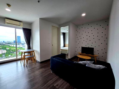 Condos for sale Mega Bangna : The Parkland Srinakarin Condo for sale 
