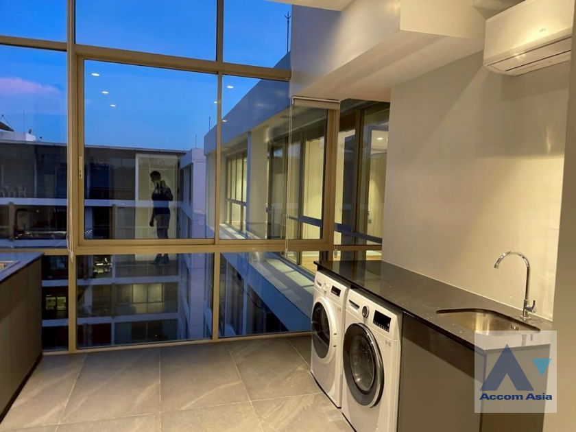 picture 🔼🔽 AccomA 📩 Pet friendly,Penthouse 5 BR Condominium @Ficus Lane (AA19706) - 13/20