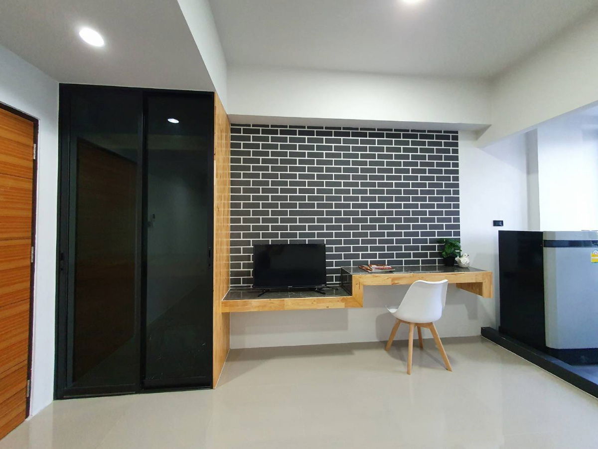 รูป ห้องพักสวยๆ พร้อมอยู่ ย่านปู่เจ้าสำโรง รายเดือน รายวัน - รูปที่ 3/6