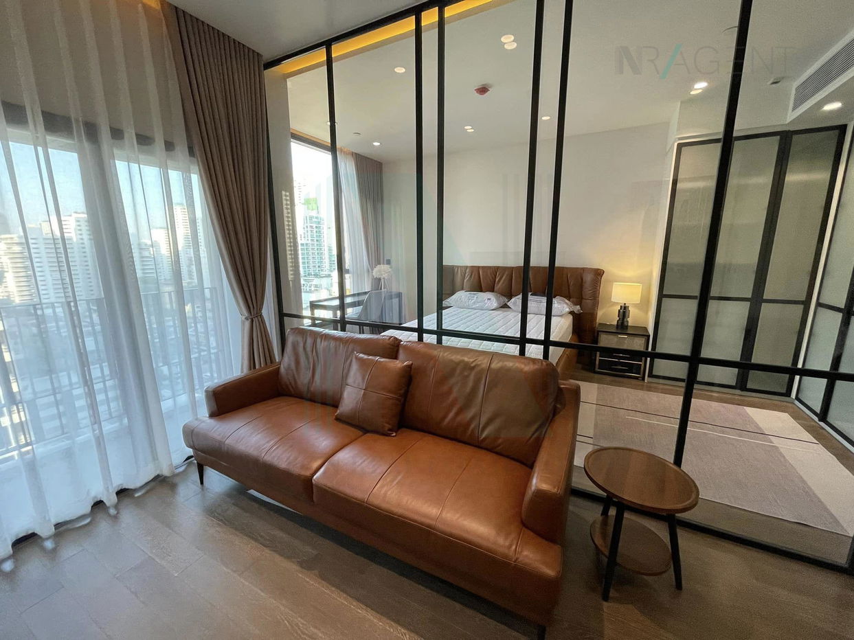 picture For Rent Condo MUNIQ SUKHUMVIT 23 Building 1, Floor 15,1 bed room, Room size 44.00 sqm - 2/8