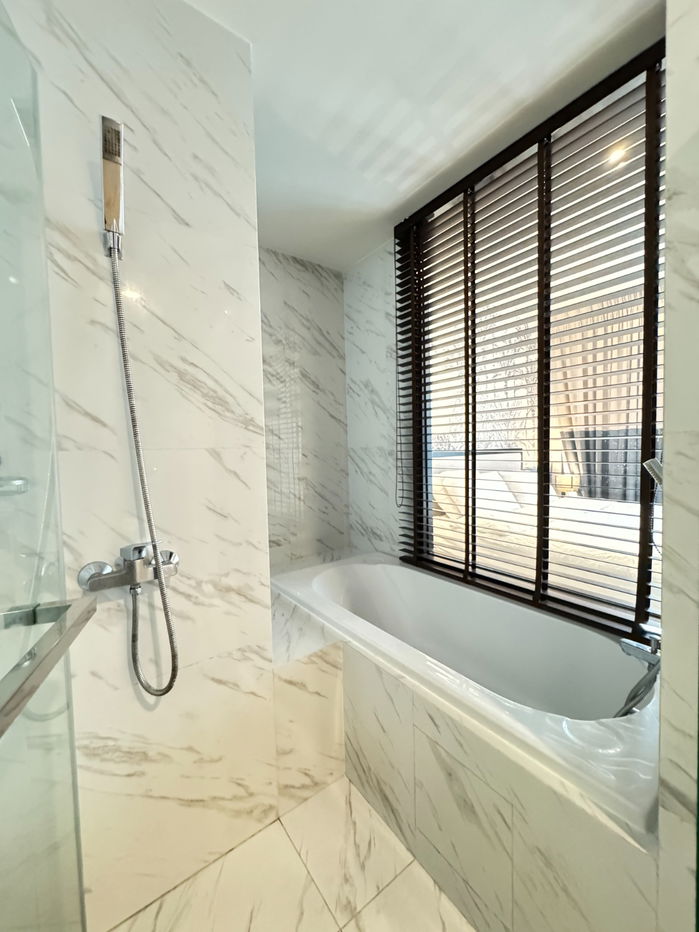 picture Ideo Mobi Sukhumvit Eastpoint for rent   17,000 baht , 35.41sqm  - 14/16