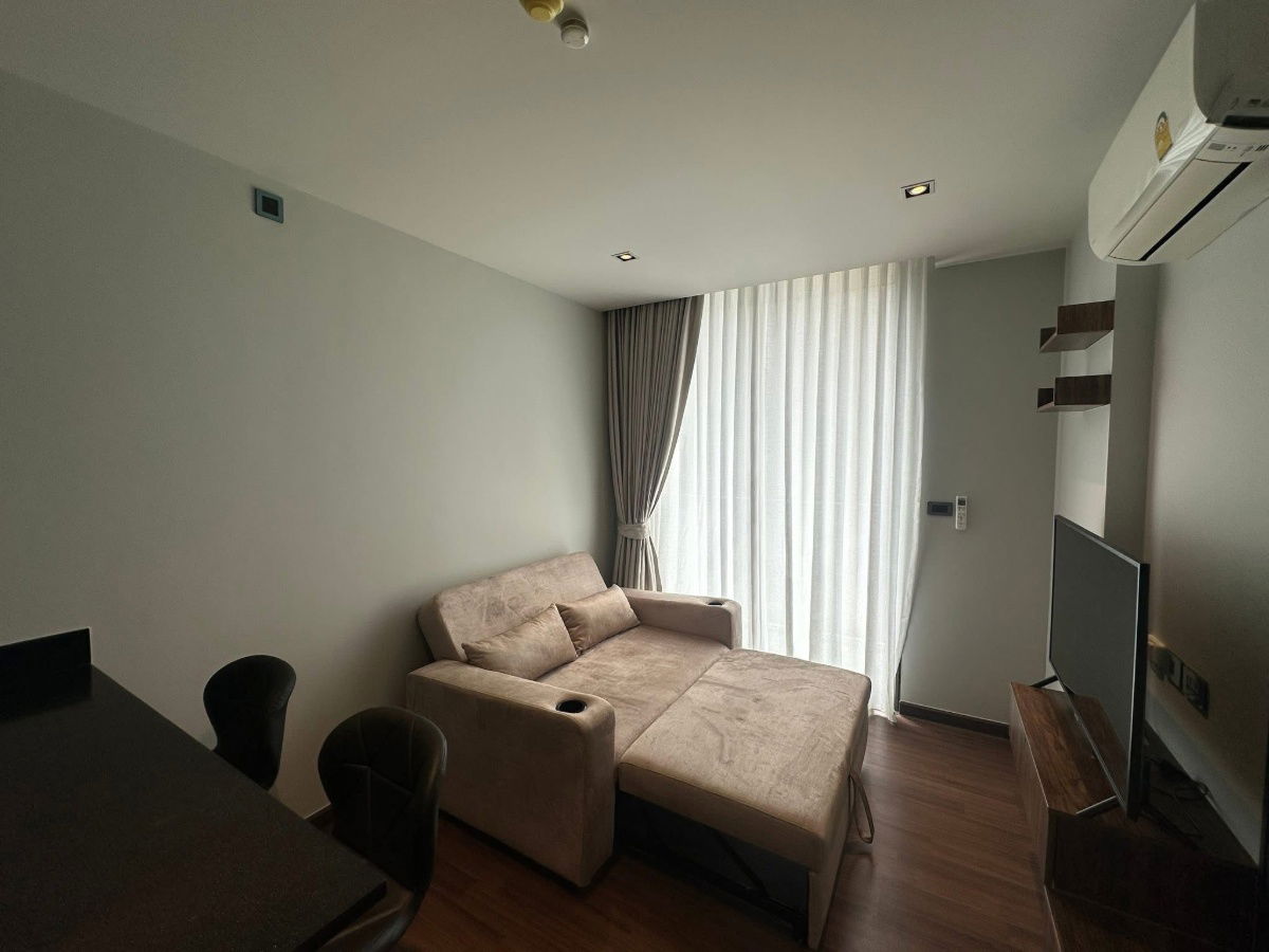 picture Urgent Rent!! Great Price! Beautifully Decorated Unit at U Charoen Residence Town in Town - 9/13