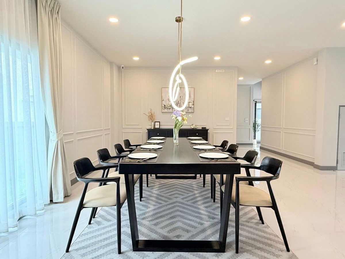 picture House for rent, 5 bedrooms, 6 bathrooms, in The City Bangna project. - 5/5