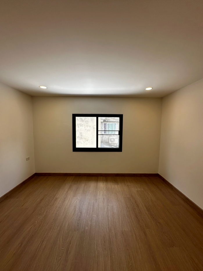 picture 📢 Townhouse for sale in Ram Intra  km.7  🛠 Fully renovated 💸 Price 2.59 million baht, free transfer 🚇 Near MRT Ram Intra Km. 6 - 7/8