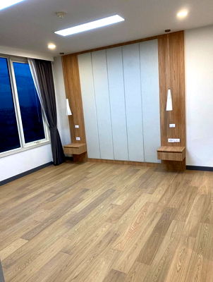 Condos for rent MRT Sam Yan : The Empire Place Sathorn 3 bedroom 198 sqm