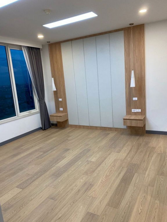 รูป The Empire Place Sathorn 3 ห้องนอน 3 ห้องน้ำ 198 ตรม  - รูปที่ 1/5