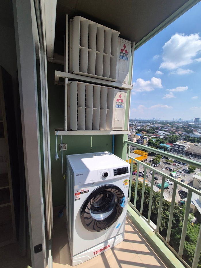 รูป ให้เช่าห้องแต่งพร้อม เฟอร์ครบ ห้องใหญ่ วิวดี ราคาถูก ใกล้ ARL และ MRT สถานีหัวหมาก - รูปที่ 8/9