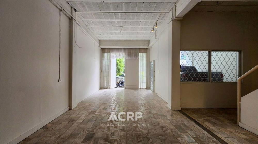 picture Townhouse for sales sukhumvit49 close to Thonglor Ref no.00160062 - 3/16
