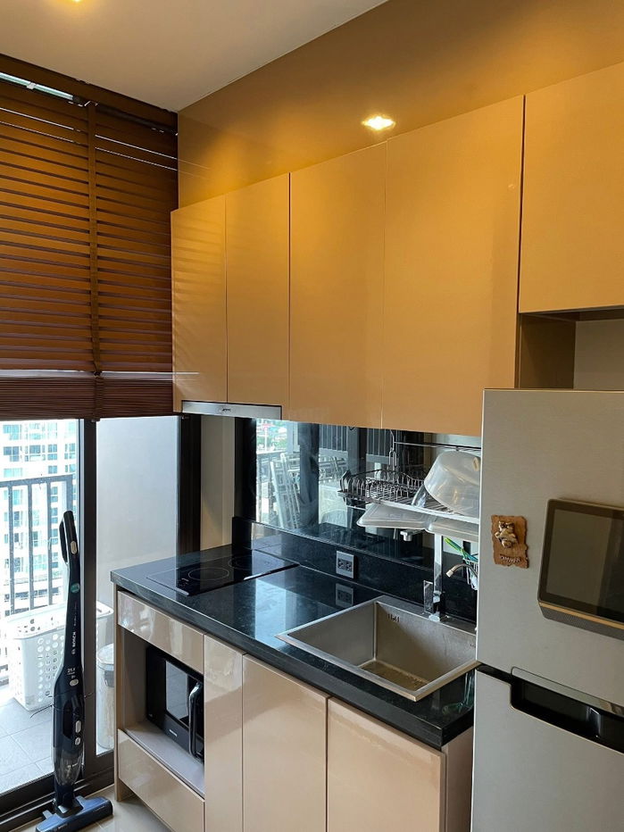picture #S4390 For Rent The Line Sukhumvit 71 - 8/11