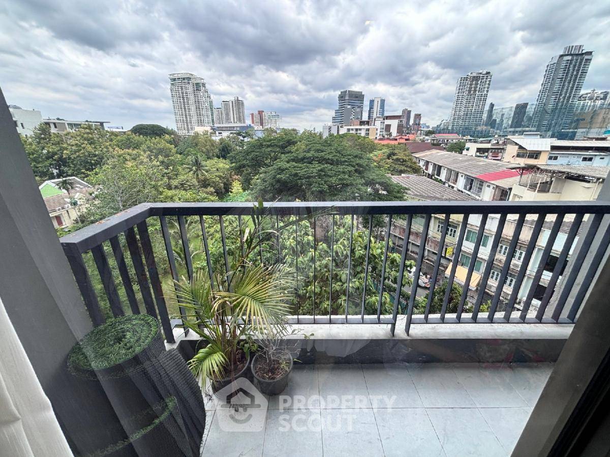 picture 2-BR Condo at Rhythm Sukhumvit 44/1 near BTS Phra Khanong (ID 1604100) - 5/9