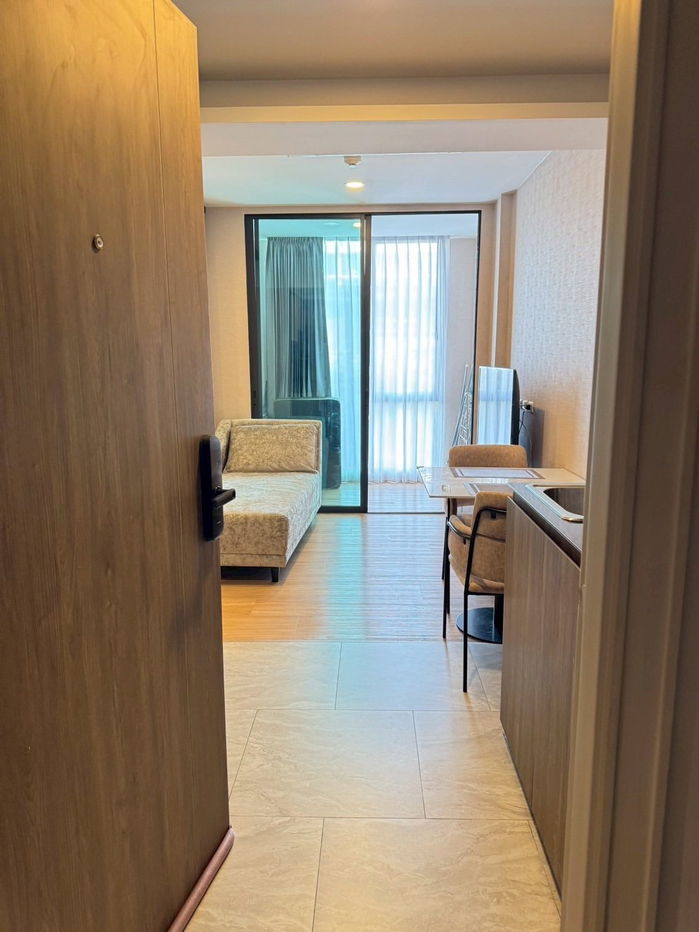 picture Urgent Rent!! Great Price! Beautifully Decorated Room at Lloyd Soonvijai-Thonglor - 19/19