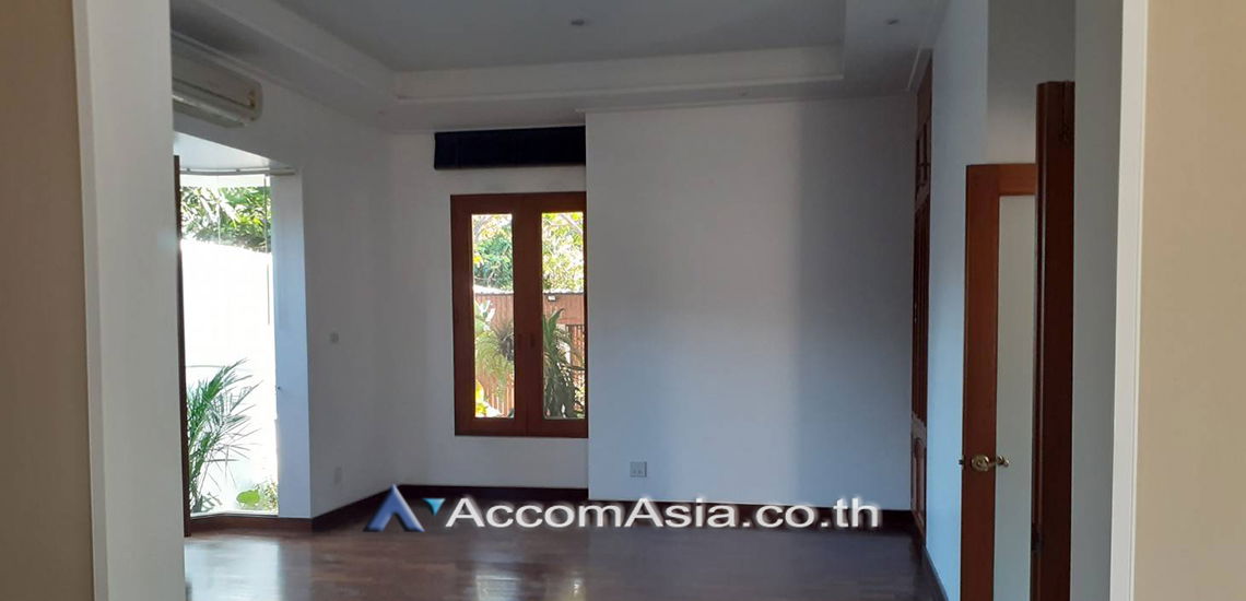 รูป 🔼🔽 AccomA 📩  4 BR House @Panya Pattanakarn Village (10004014) - รูปที่ 3/11