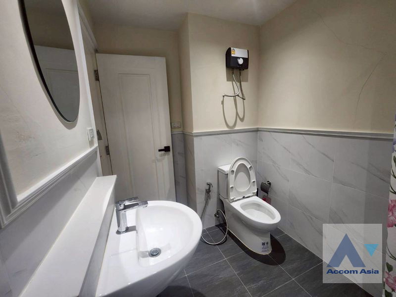 picture 🔼🔽 AccomA 📩 Pet friendly 2 BR Condominium @The Waterford Diamond (26919) - 7/8
