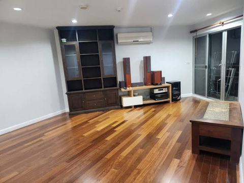  Belle Park                Residence 
