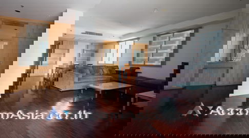 🔼🔽 AccomA 📩 Pet friendly 2 BR Condominium @The Legend Saladaeng (1520403)