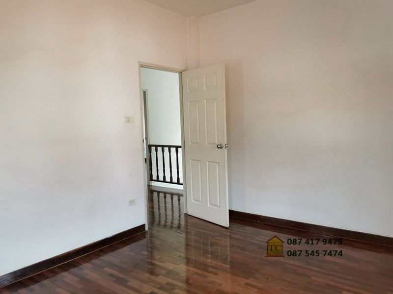รูป ขายด่วนบ้าน 2 ชั้น หลังหัวมุม 67.5 ตรว. ถ.ศาลาธรรมสพน์ 20 ม.จิตรนารา ลัดออกบรมราชชนนีได้ ใกล้วงแหวนกาญจนาฯ ราคาไม่แพง - รูปที่ 22/31