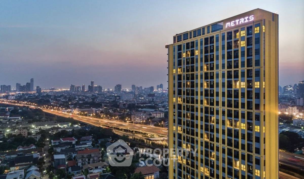 picture 1-BR Condo at Metris Phatthanakan-Ekkamai near ARL Ramkhamhaeng (ID 1270541) - 16/22