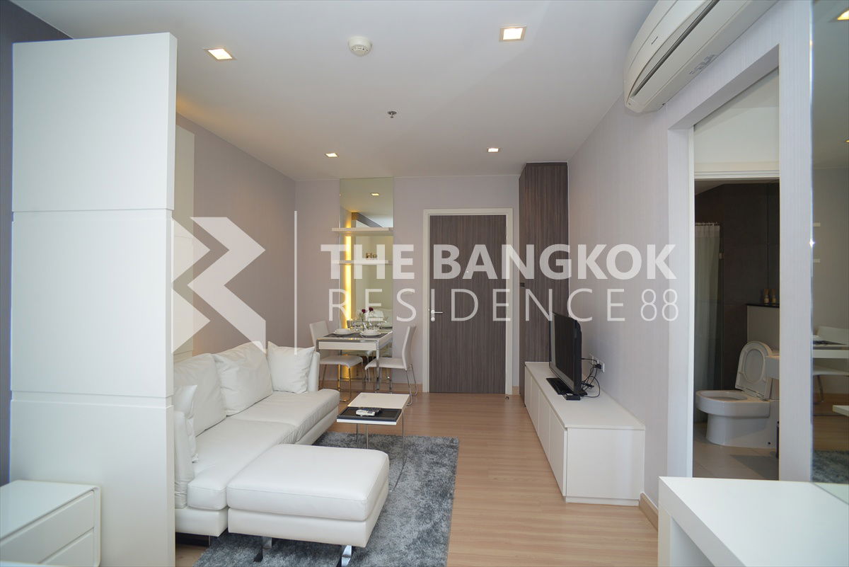 picture Urbano Absolute Sathorn-Taksin,Chao Phraya View Condo,near BTS Krung Thon Buri - 7/16