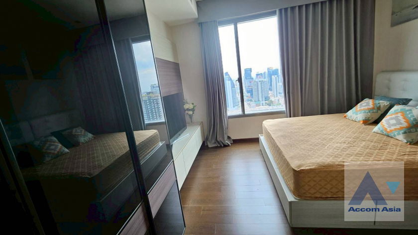 รูป 🔼🔽 AccomA 📩  Bright condo with city views and full-function layout at Q Asoke (AA14760) - รูปที่ 10/19