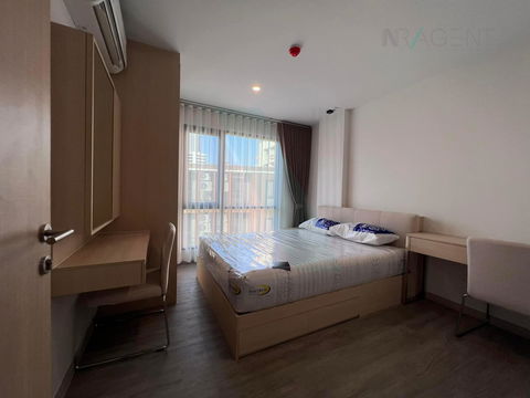 For rent, The Shade Sathorn 1, 1 bedroom, 8th floor, near Empire Tower.
