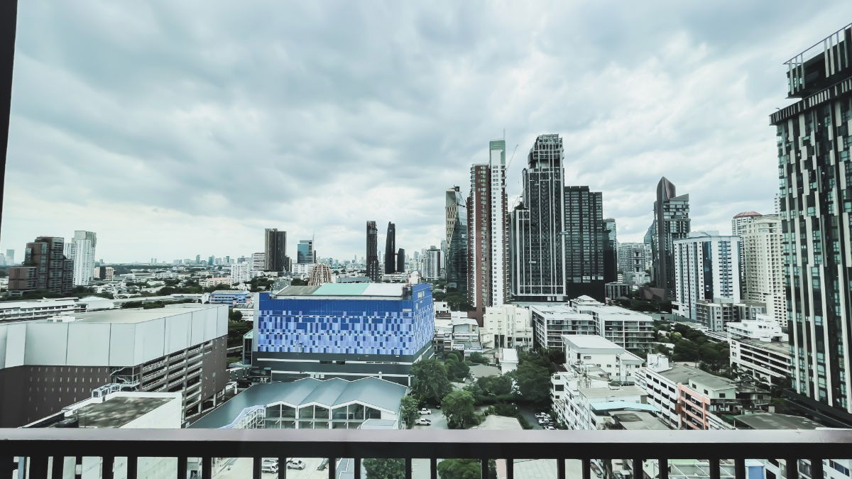 picture Rare Unit for rent noble  reveal ekkamai 3 bedroom 2 bathroom - 29/30