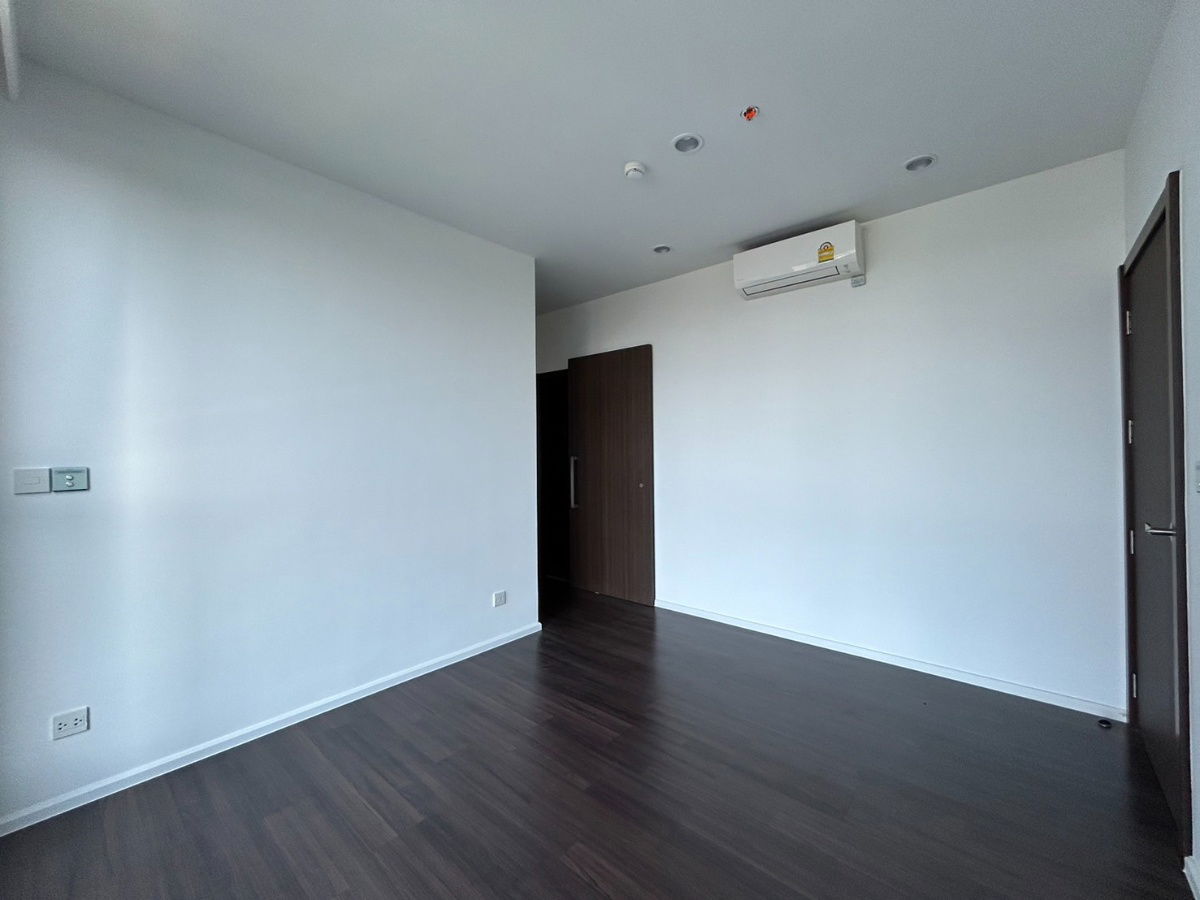 picture Condo for rent Whizdom Inspire (No furniture) Monthly 30,000 thb. - 7/13