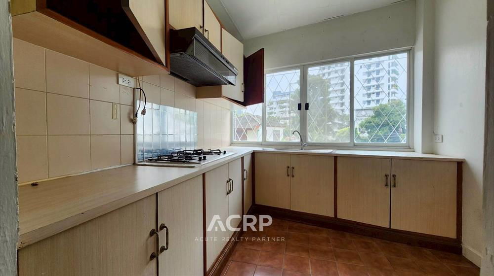 picture Townhouse for sales sukhumvit49 close to Thonglor Ref no.00160062 - 7/16