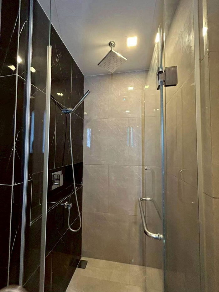 รูป One9five 🔥Hot Deal🔥 MRT Rama9  1 bedroom 1 bathroom  27 sqm 35th floor  Fully furnished and electrical appliances 1 year contract 18,000 per month   - รูปที่ 7/8