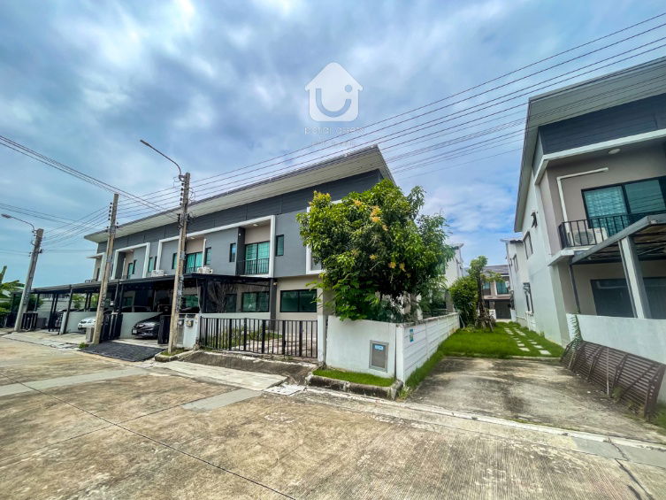 รูป 📣 ขายด่วน! ทาวน์โฮม The Colors บางนา-วงแหวน 2 บ้านหลังมุม มีพื้นที่ข้างบ้าน - รูปที่ 2/29