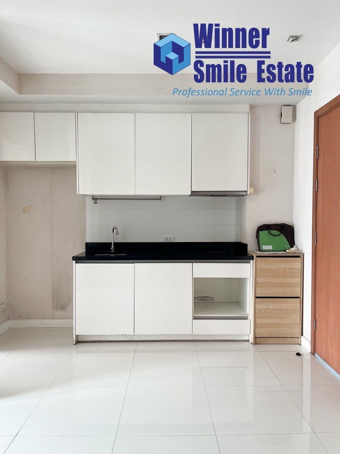 picture Condo for sale: The Bloom Sukhumvit 71: The Bloom Sukhumvit 71, near BTS Phra Khanong. - 7/10