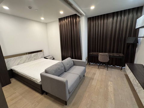 Ashton Chula Silom【𝐒𝐄𝐋𝐋 & 𝐑𝐄𝐍𝐓】🔥โทนโมเดิร์นมินิมอล เรียบง่ายแต่ดูแพง  เฟอร์ครบทุกมุม🔥  ติดต่อไลน์ไอดี: @hacondo