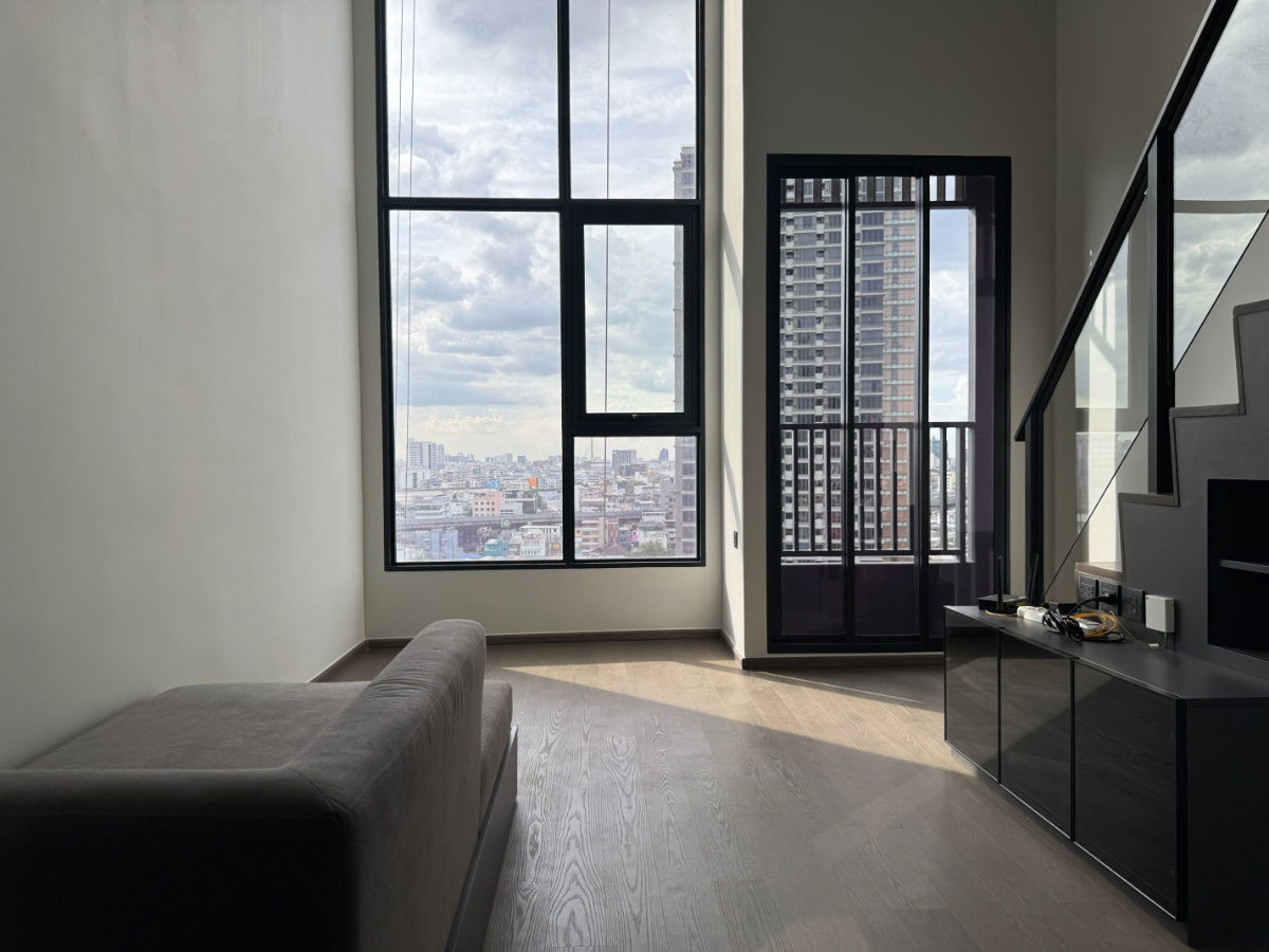 picture Park Origin Chula Samyan【𝐑𝐄𝐍𝐓】🔥Perfectly built-in, functional rooms with high-rise views🔥  Contact Line ID: @hacondo - 1/10