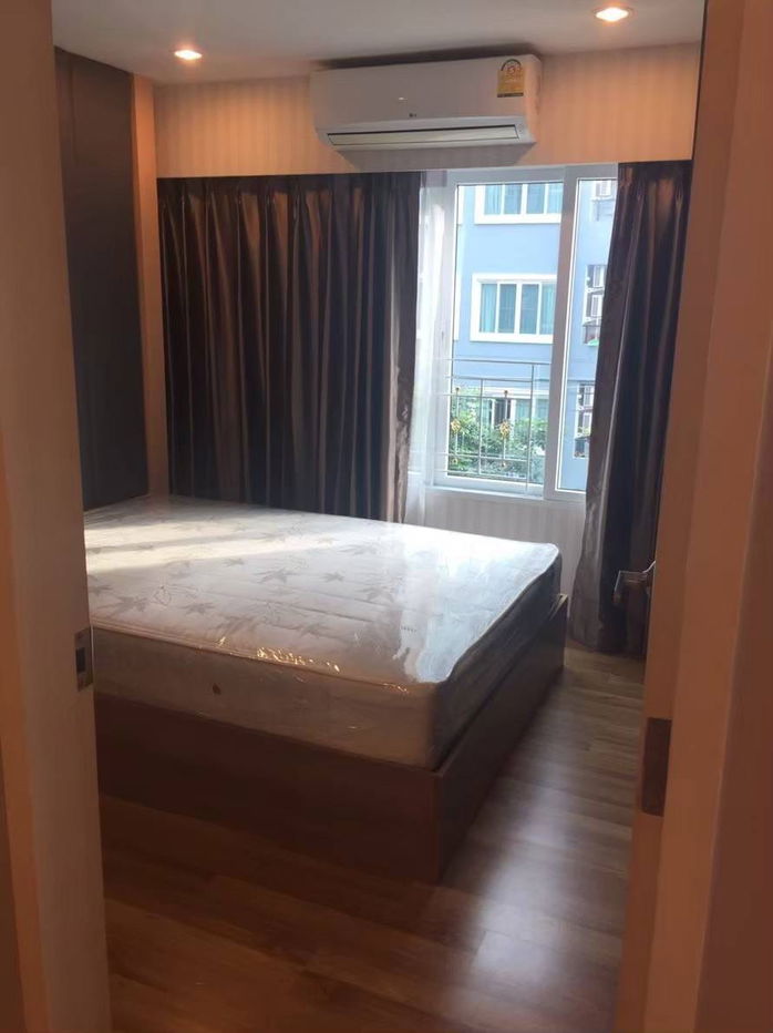 picture ADD line id : @cutecondo available to touring please make appointment here - 9/16