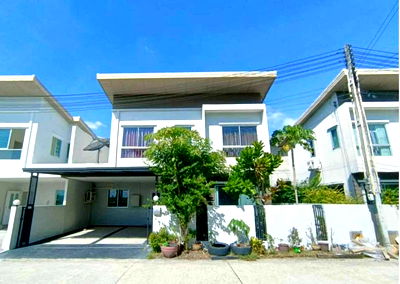 บ้านเดี่ยว ศรีราชา ชลบุรี : ขายบ้านเดี่ยว หมู่บ้านคาซ่าแกรนด์ ศรีราชา ทำเลดี ติดถนนหลัก ใกล้ห้างเจปาร์ค 