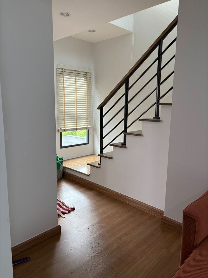 รูป 🔊 ปล่อยเช่า  🏡 ทาวน์โฮม 3 ชั้น หลังมุม หมู่บ้านกลางเมือง  พหล-วิภาวดี ทำโฮมออฟฟิศได้ ใกล้ 🚇 BTS แยกคปอ. 💸 ราคาเช่า 36,000 บาท/เดือน  - รูปที่ 8/11