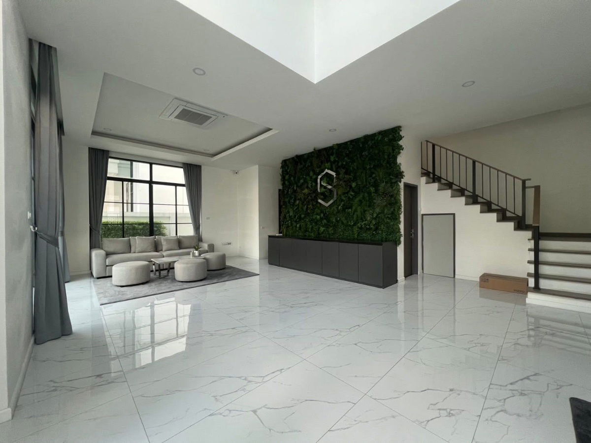 picture 3-storey detached house, luxury style, usable area over 400 sq m., Ekkamai-Sukhonthasawat location. Interested? Line ID: @951qfbfi - 4/8
