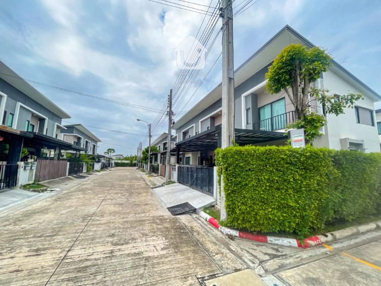 รูป 📣 ขายด่วน! ทาวน์โฮม The Colors บางนา-วงแหวน 2 บ้านหลังมุม มีพื้นที่ข้างบ้าน - รูปที่ 28/29