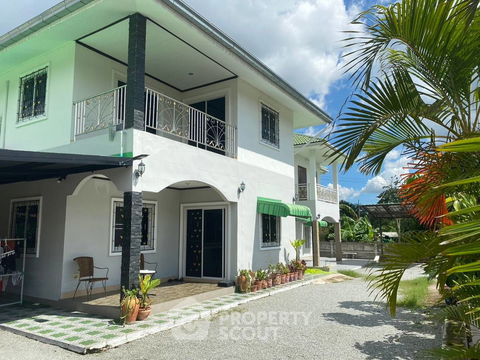 บ้าน 7-ห้องนอน ใกล้ พัทยาตะวันออก (ID 2262252)