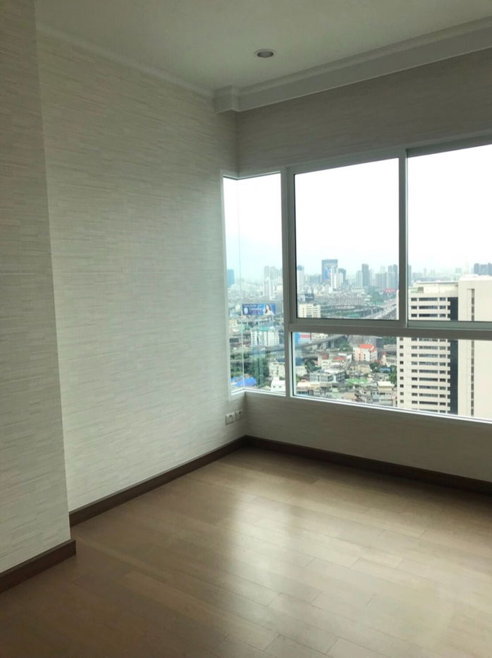 picture Supalai Elite Payathai【𝐒𝐄𝐋𝐋 & 𝐑𝐄𝐍𝐓】🔥Open and airy, perfectly proportioned, and with plenty of usable space🔥  Contact Line ID: @hacondo - 1/9