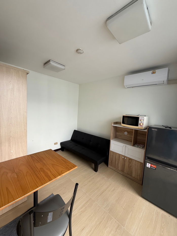 picture 📣 Ratchada 32 ~ 1 bedroom condo for rent, 34 sq m ~ Near the Criminal Court and the Department of Export Promotion ~ Fully renovated - 6/10