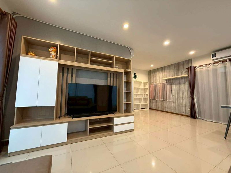 รูป ขายบ้านเดี่ยว หมู่บ้านคาซ่าแกรนด์ ศรีราชา ทำเลดี ติดถนนหลัก ใกล้ห้างเจปาร์ค  - รูปที่ 3/19