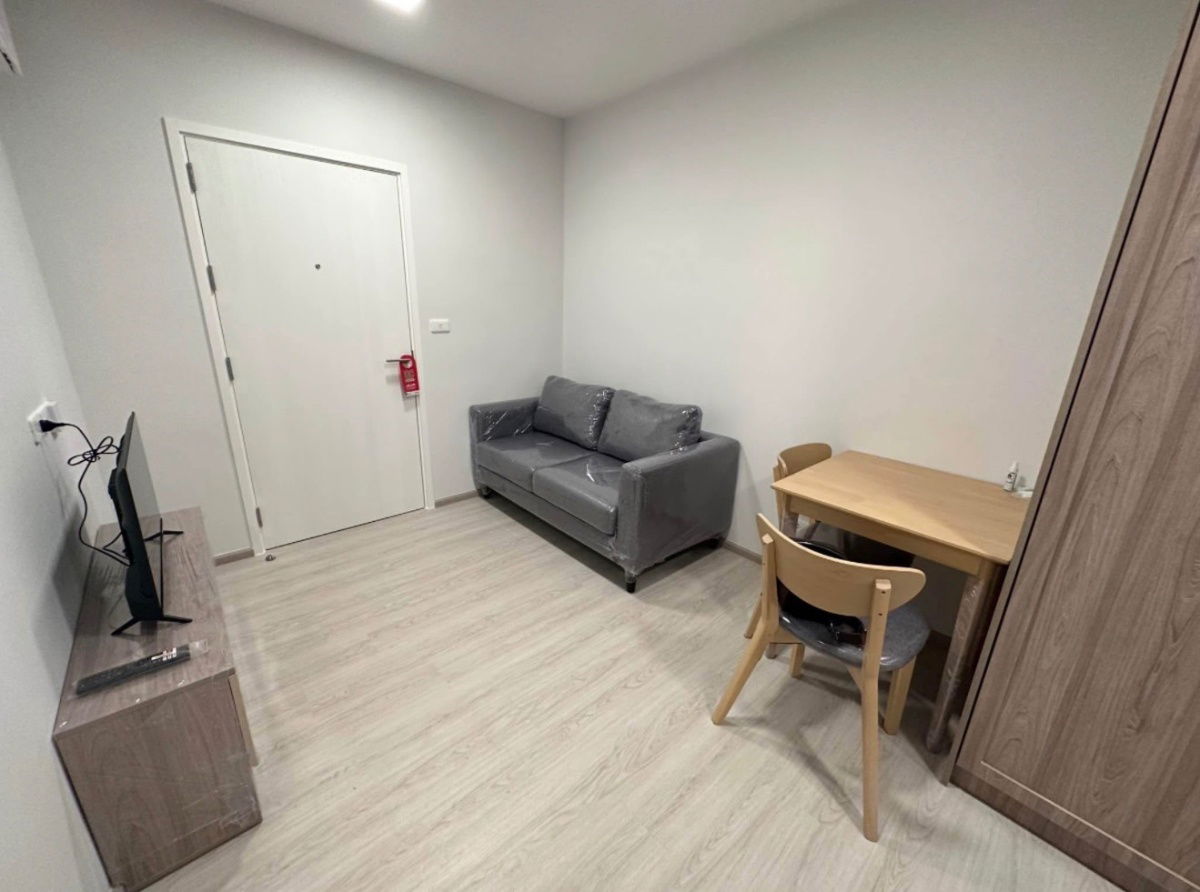 picture  𝗣𝗹𝘂𝗺 𝗖𝗼𝗻𝗱𝗼 𝗦𝘂𝗸𝗵𝘂𝗺𝘃𝗶𝘁 𝟲𝟮 for rent ✨ Fully furnished - 6/10