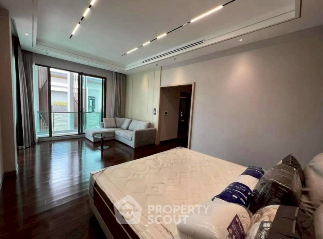 รูป บ้าน 5-ห้องนอน ที่ เดอะ เจนทริ พัฒนาการ ใน สวนหลวง (ID 2264759) - รูปที่ 6/15
