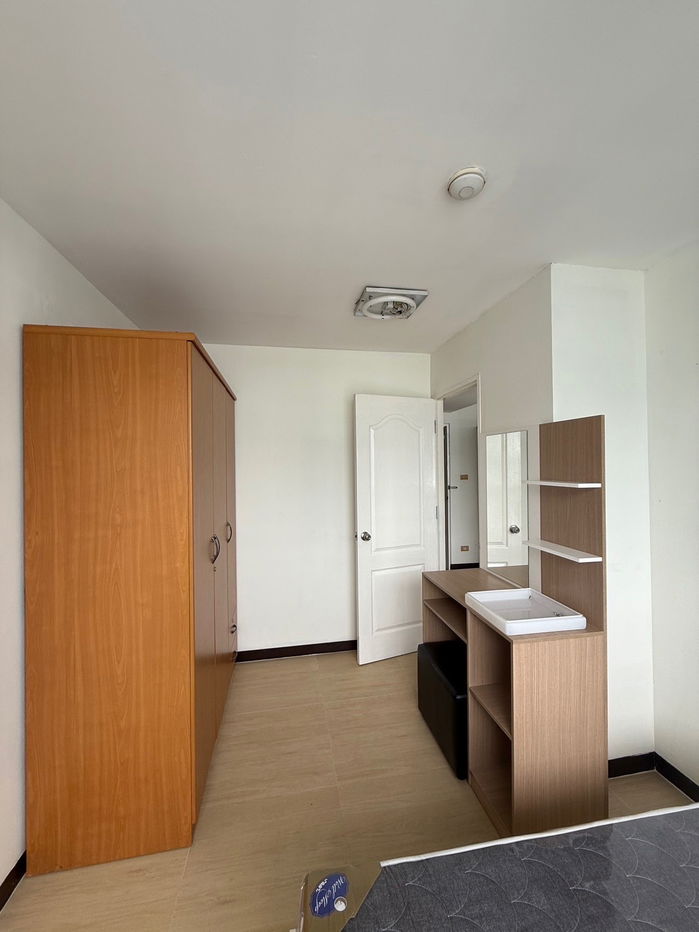 picture 📣 Ratchada 32 ~ 1 bedroom condo for rent, 34 sq m ~ Near the Criminal Court and the Department of Export Promotion ~ Fully renovated - 9/10