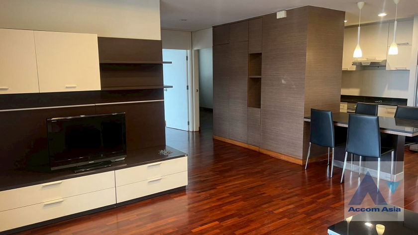 picture 🔼🔽 AccomA 📩 Big Balcony 2 BR Condominium @Newton Tower (23964) - 4/18